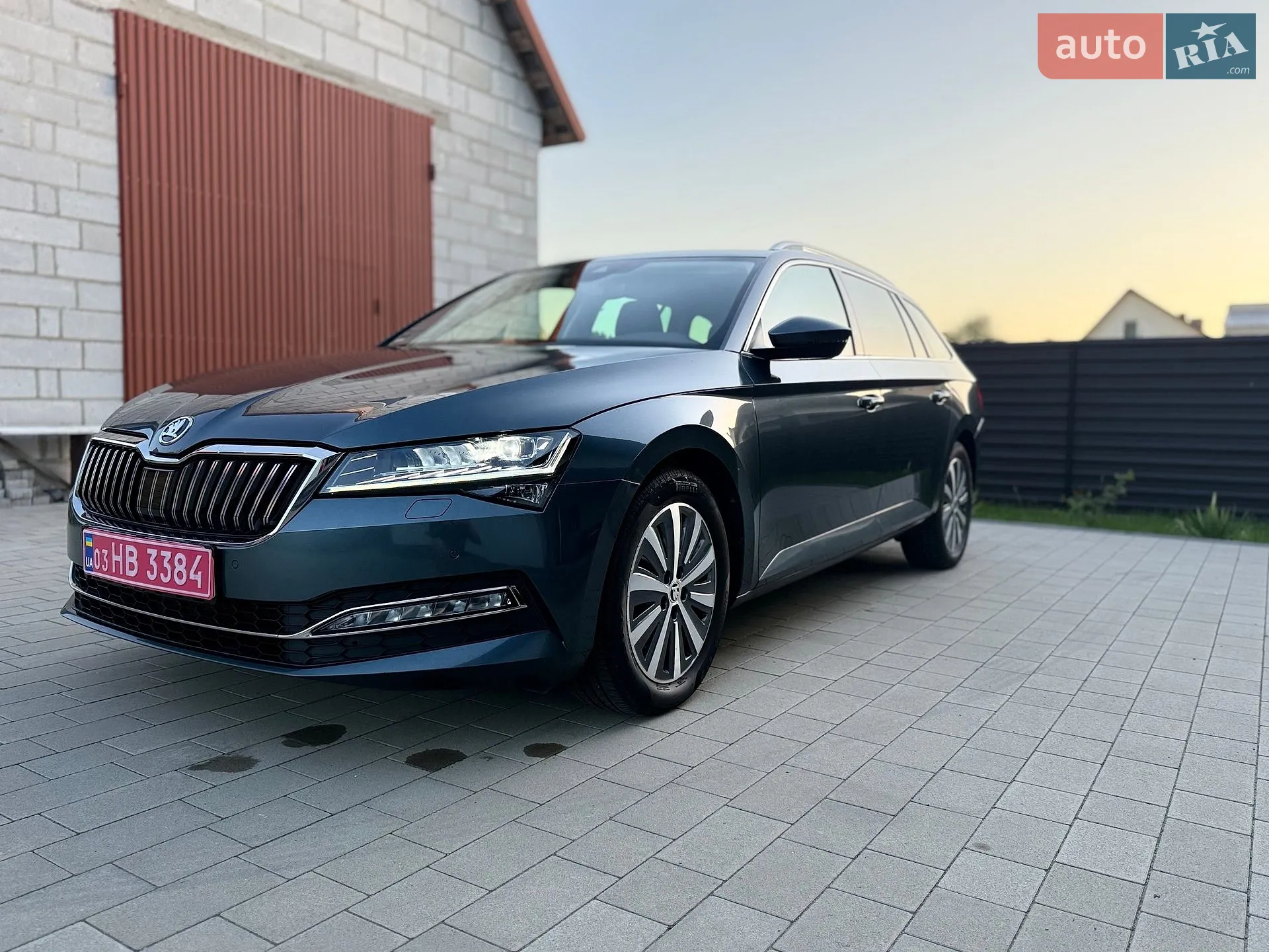2020 Skoda Superb - мініатюра 3