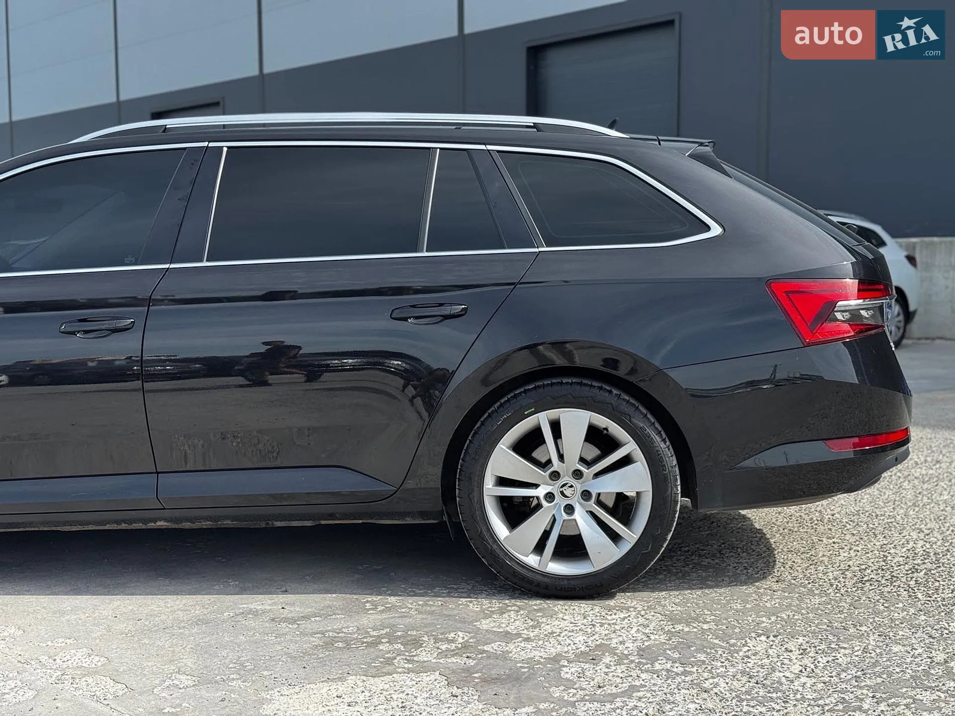 2020 Skoda Superb - мініатюра 20