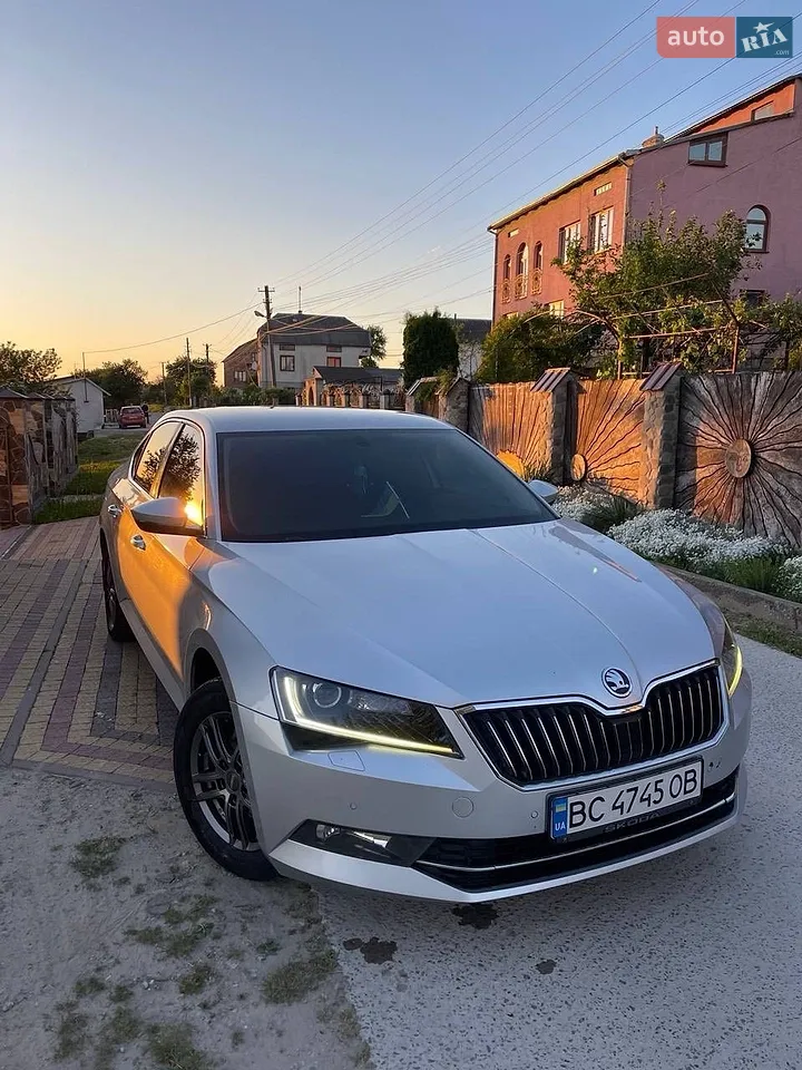 2015 Skoda Superb - мініатюра 21
