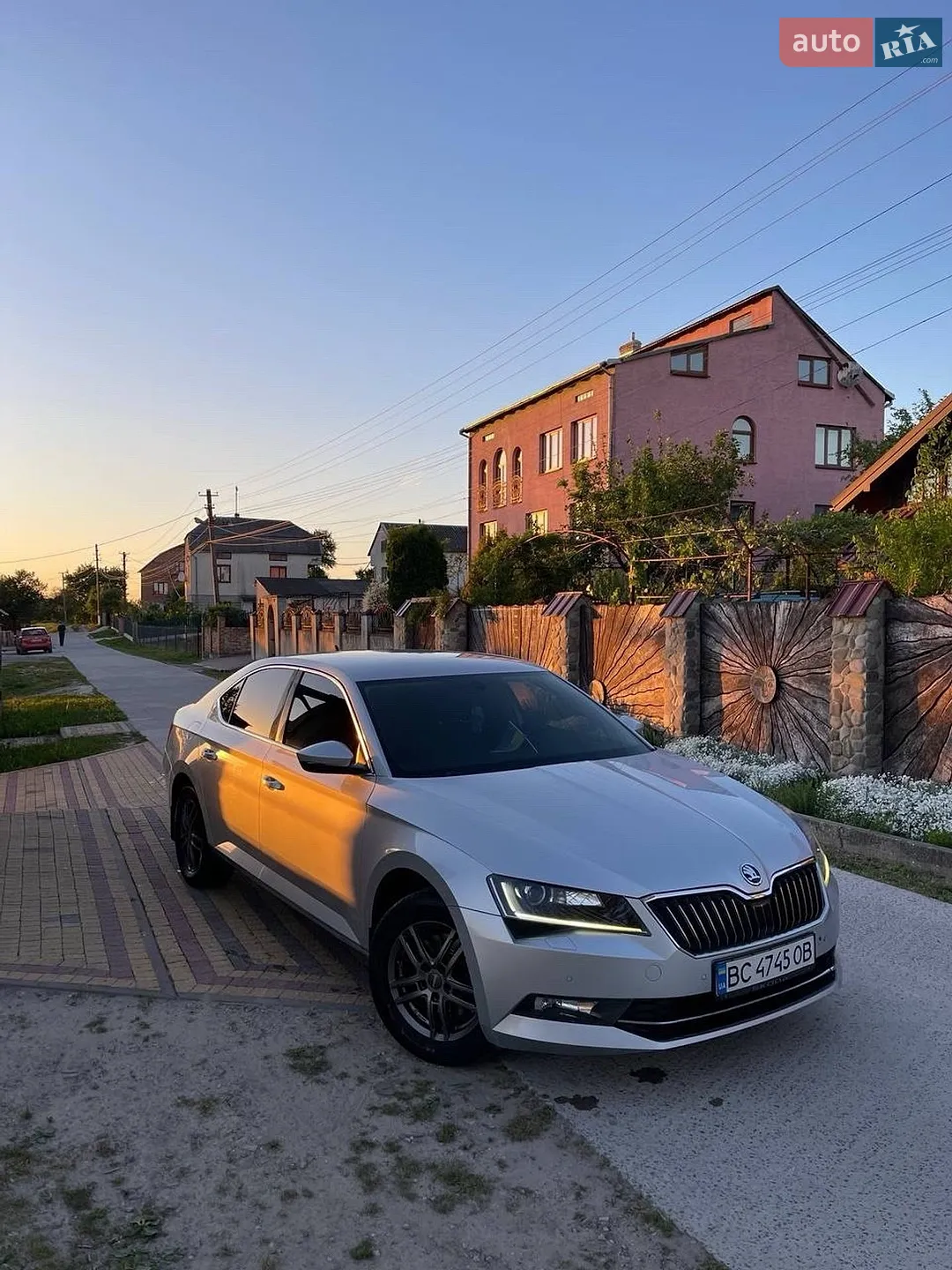 2016 Skoda Superb - мініатюра 27