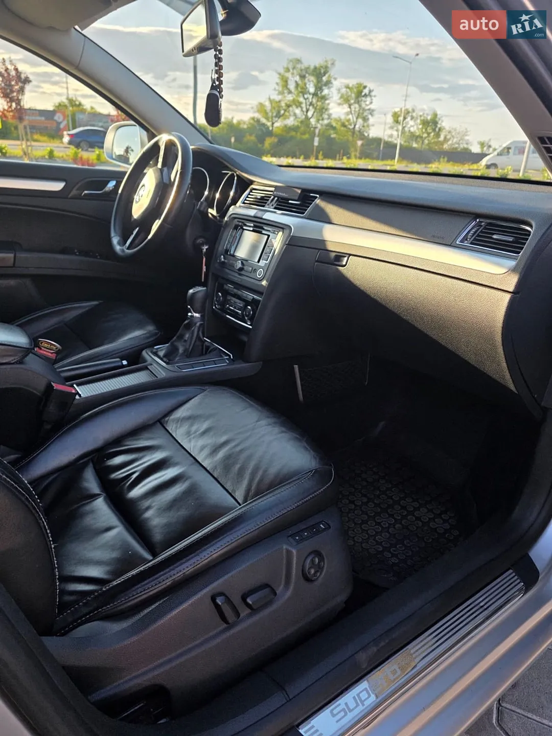 2014 Skoda Superb - мініатюра 15
