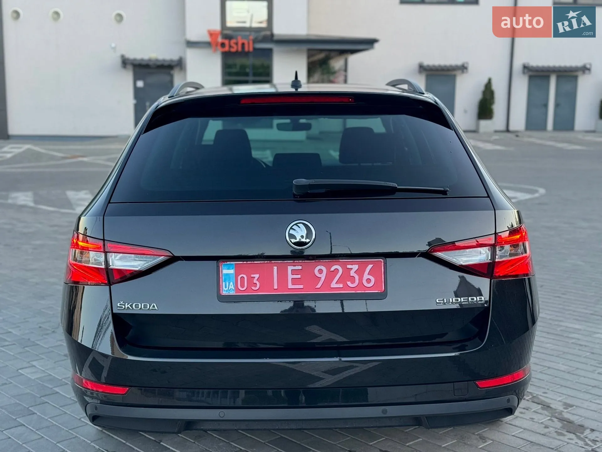 2016 Skoda Superb - мініатюра 12