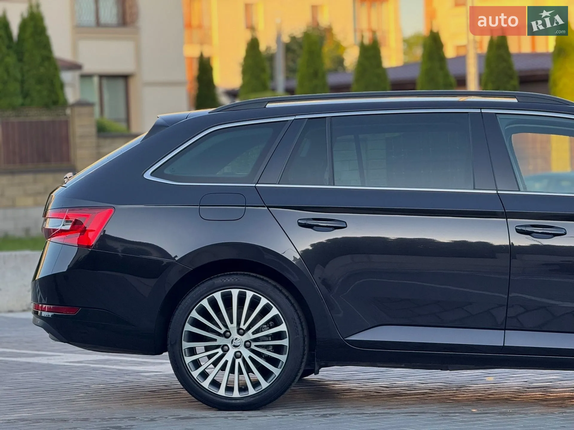 2016 Skoda Superb - мініатюра 17