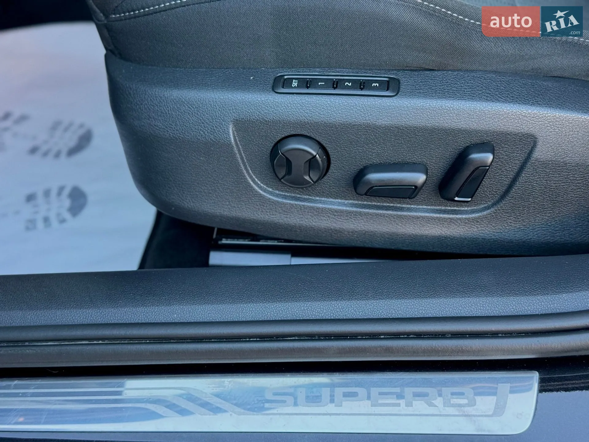 2016 Skoda Superb - мініатюра 27