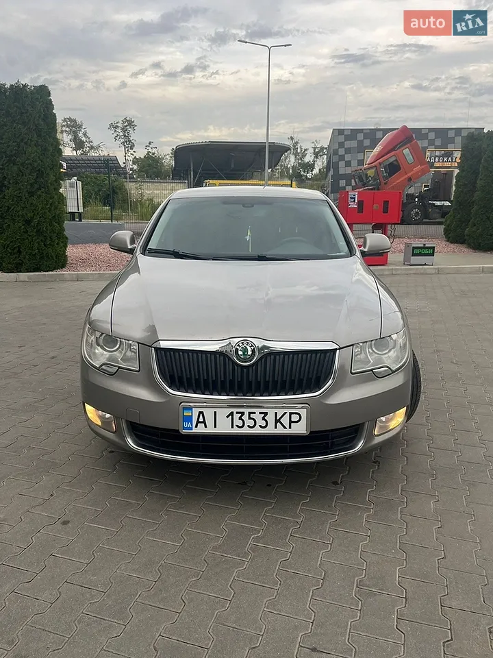 2012 Skoda Superb - мініатюра 15