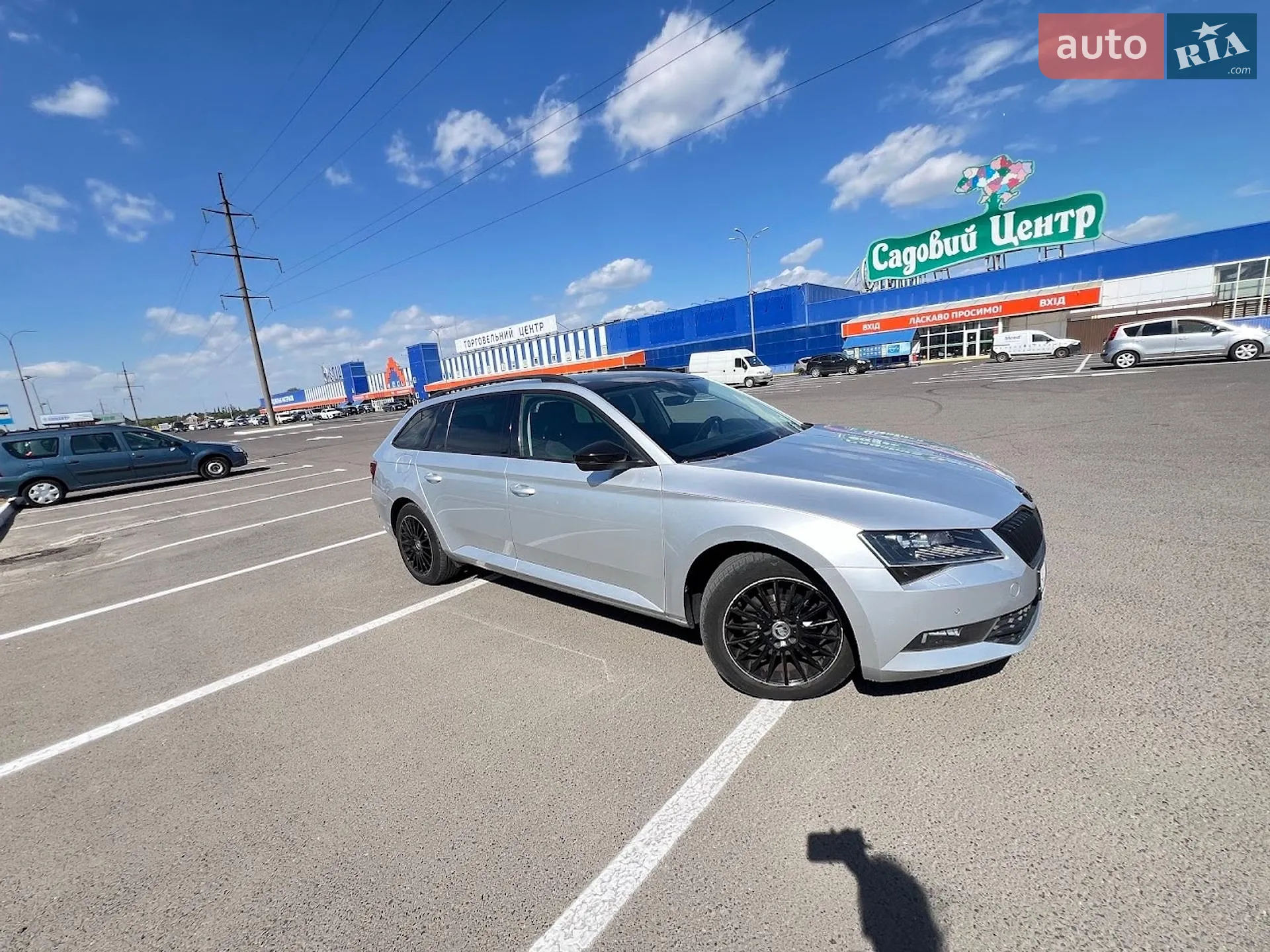 2016 Skoda Superb - мініатюра 2