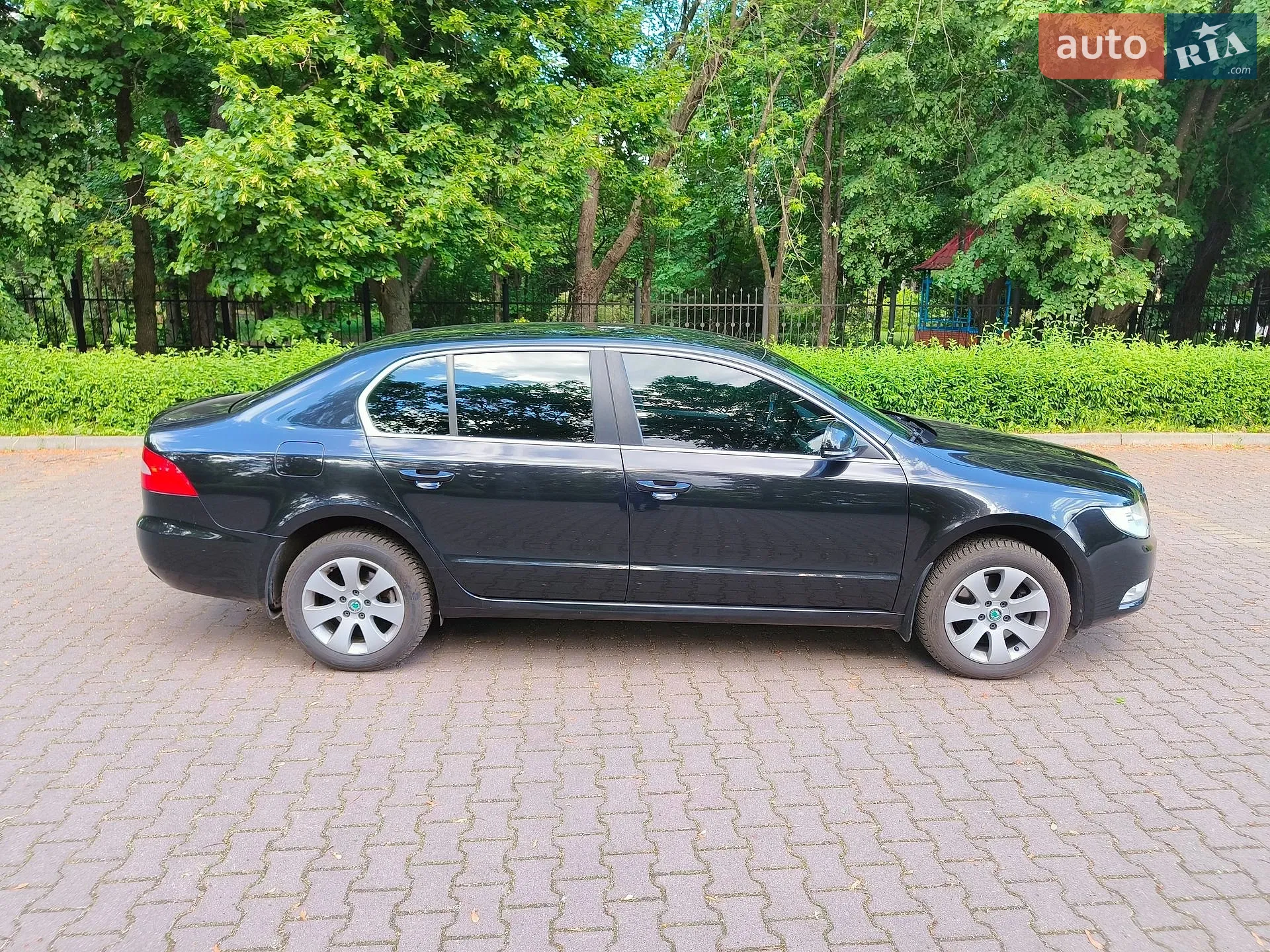 2013 Skoda Superb - мініатюра 12