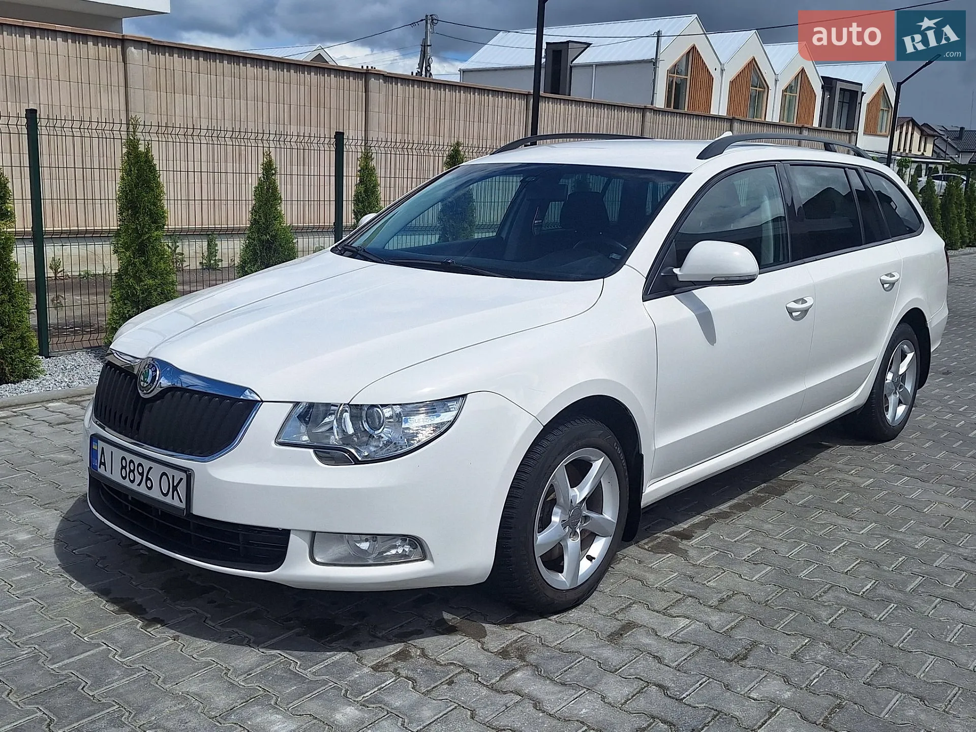 2011 Skoda Superb - мініатюра 17