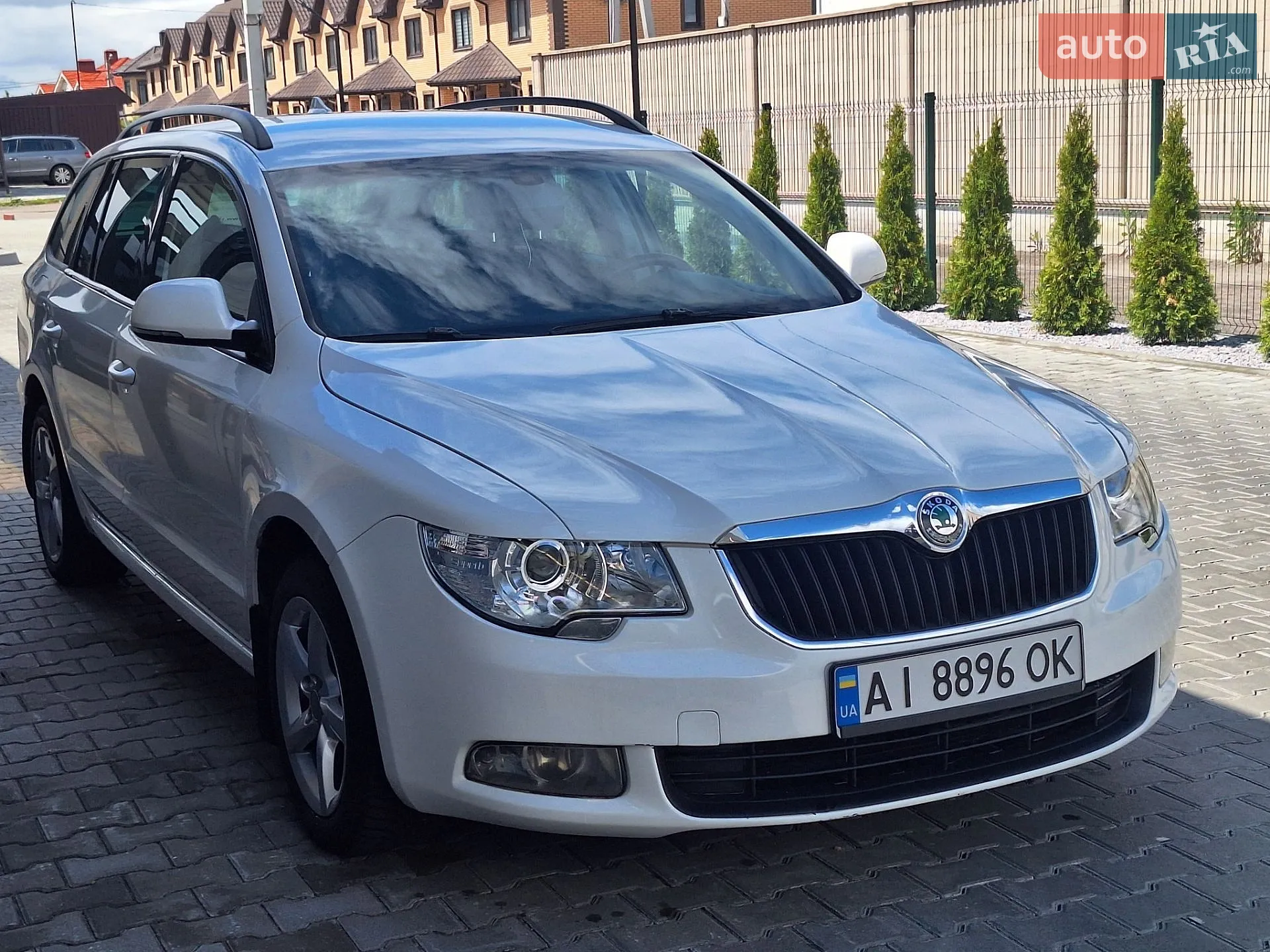 2011 Skoda Superb - мініатюра 10