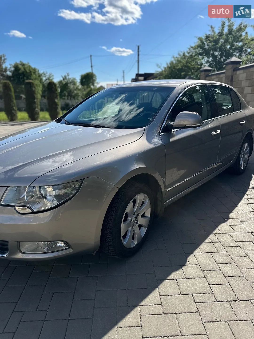 2012 Skoda Superb - мініатюра 3