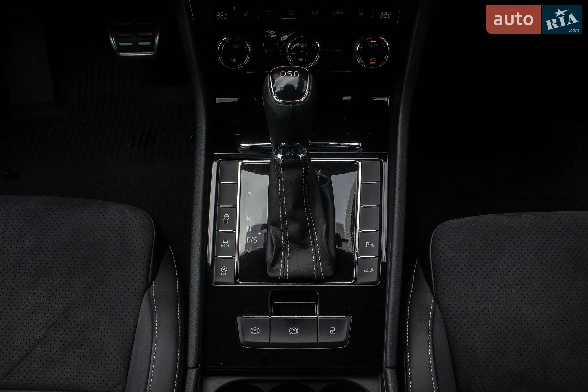 2017 Skoda Superb - мініатюра 27