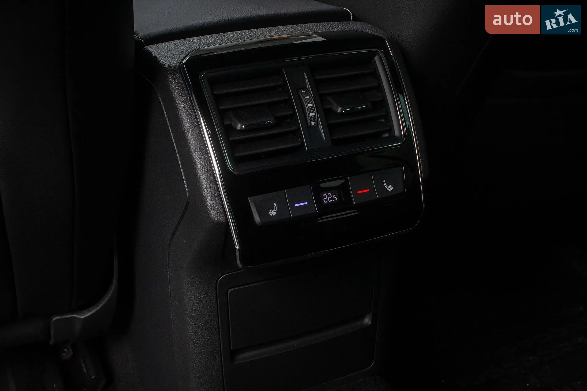 2017 Skoda Superb - мініатюра 48