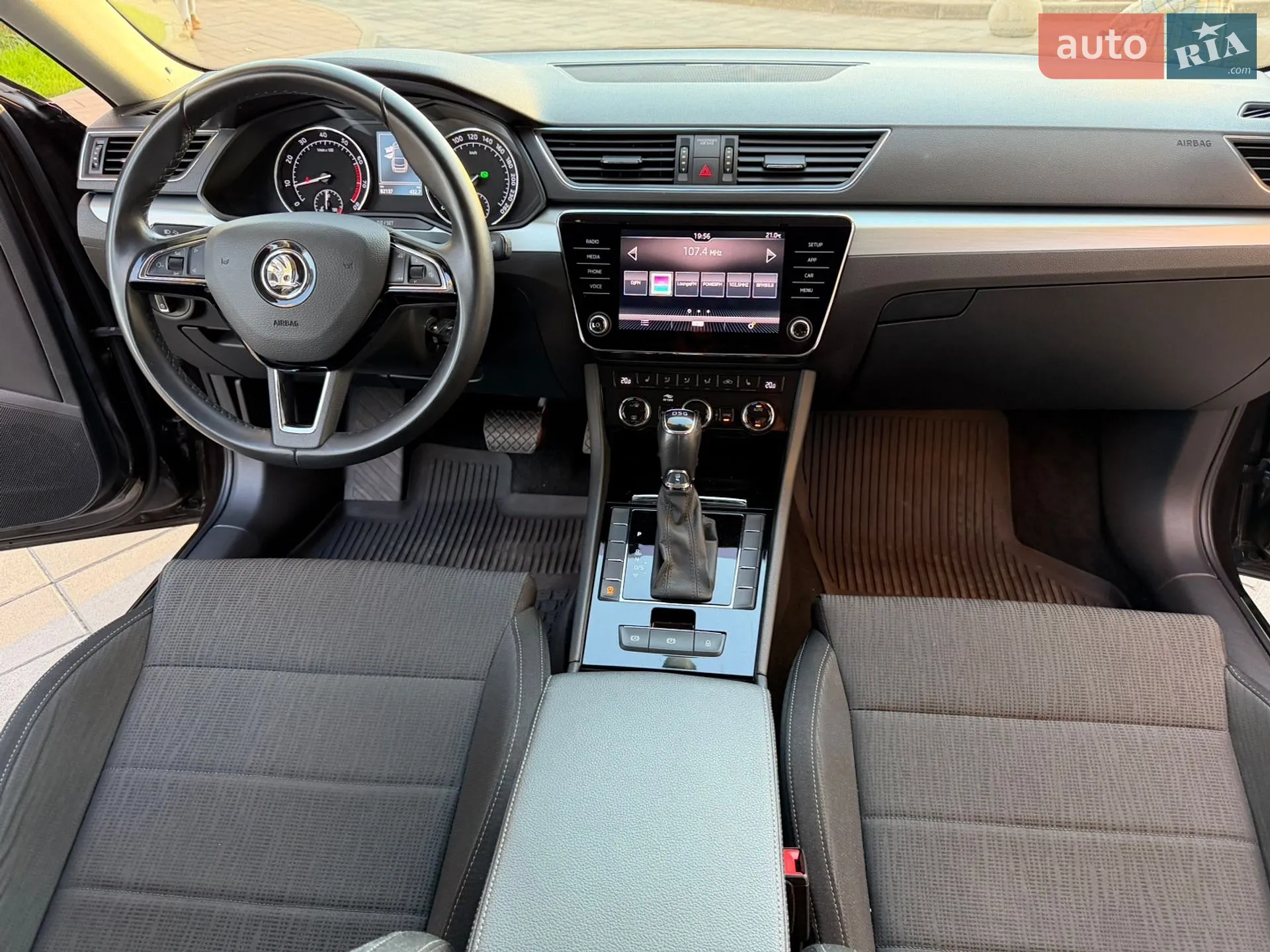 2018 Skoda Superb - мініатюра 29