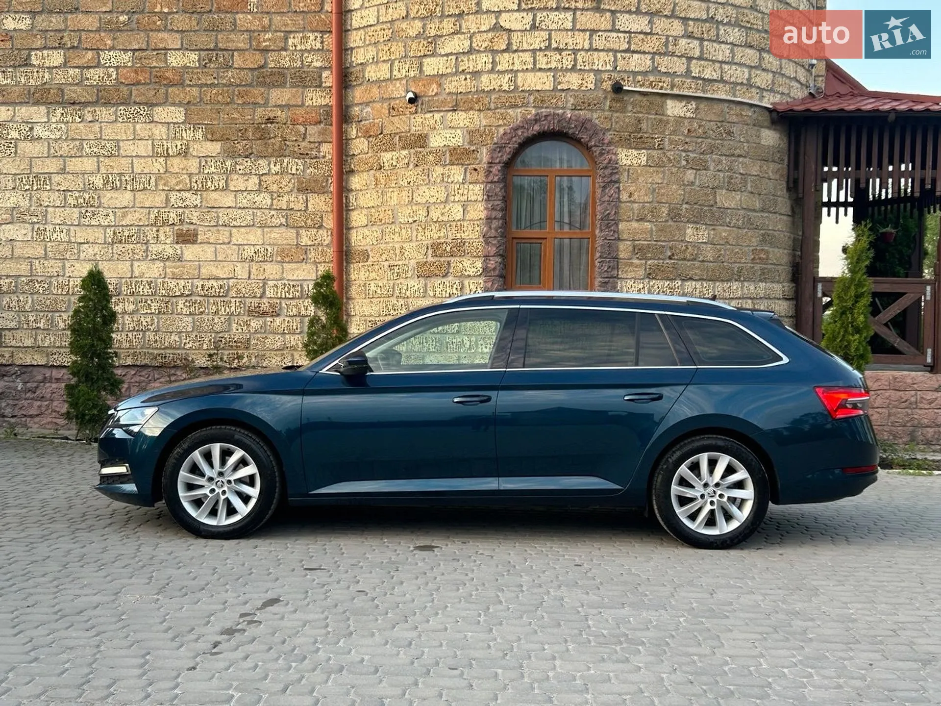 2020 Skoda Superb - мініатюра 7