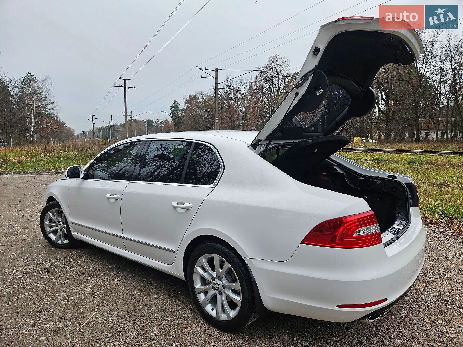 2013 Skoda Superb - мініатюра 19