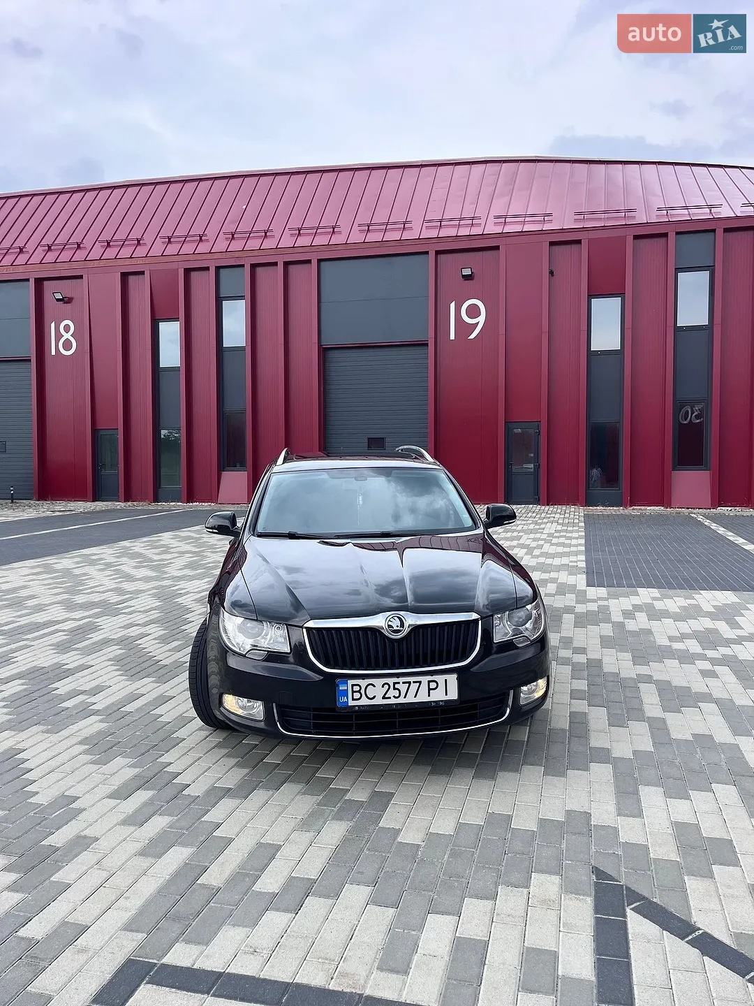 2013 Skoda Superb - мініатюра 4