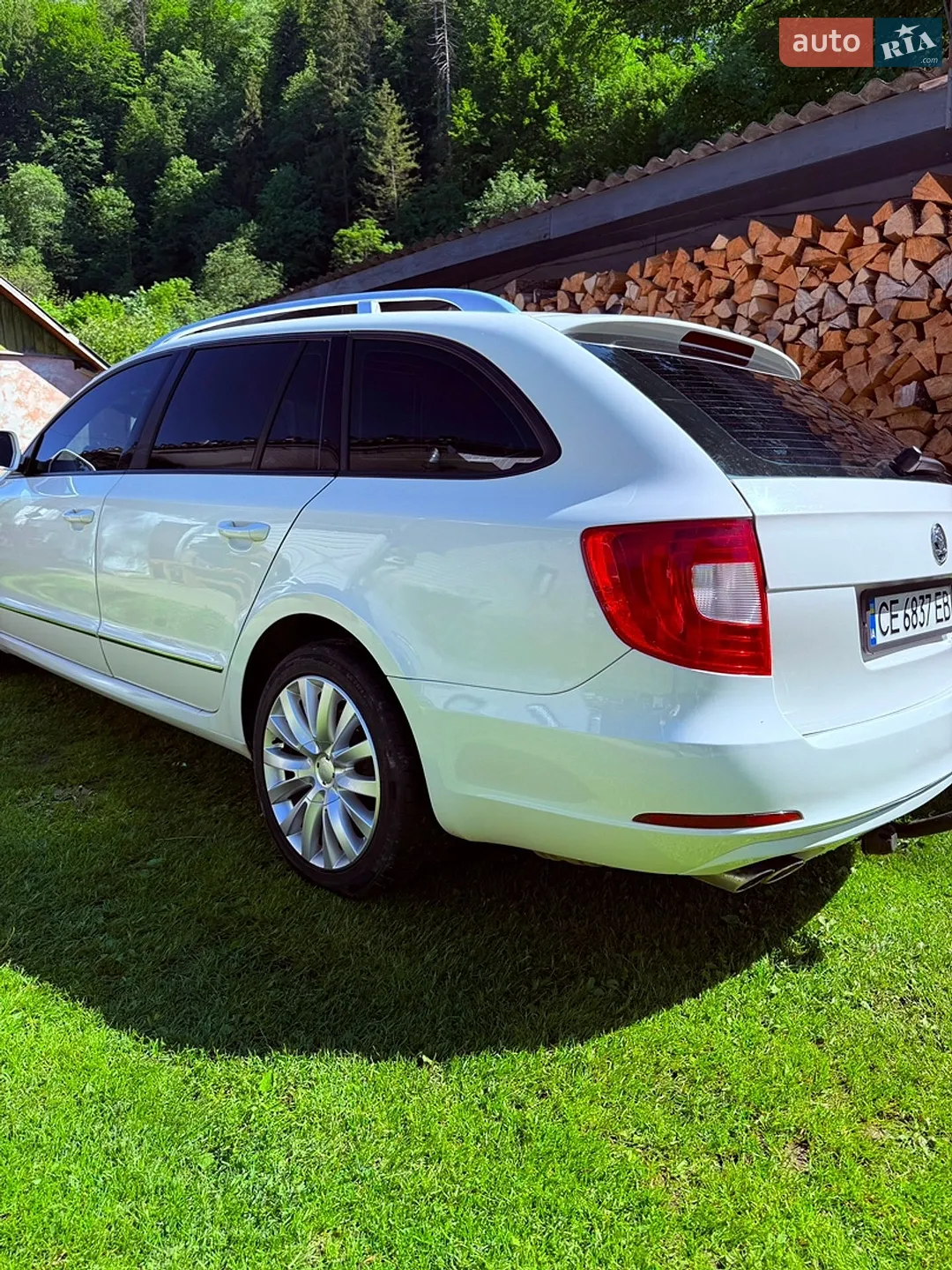 2011 Skoda Superb - мініатюра 9