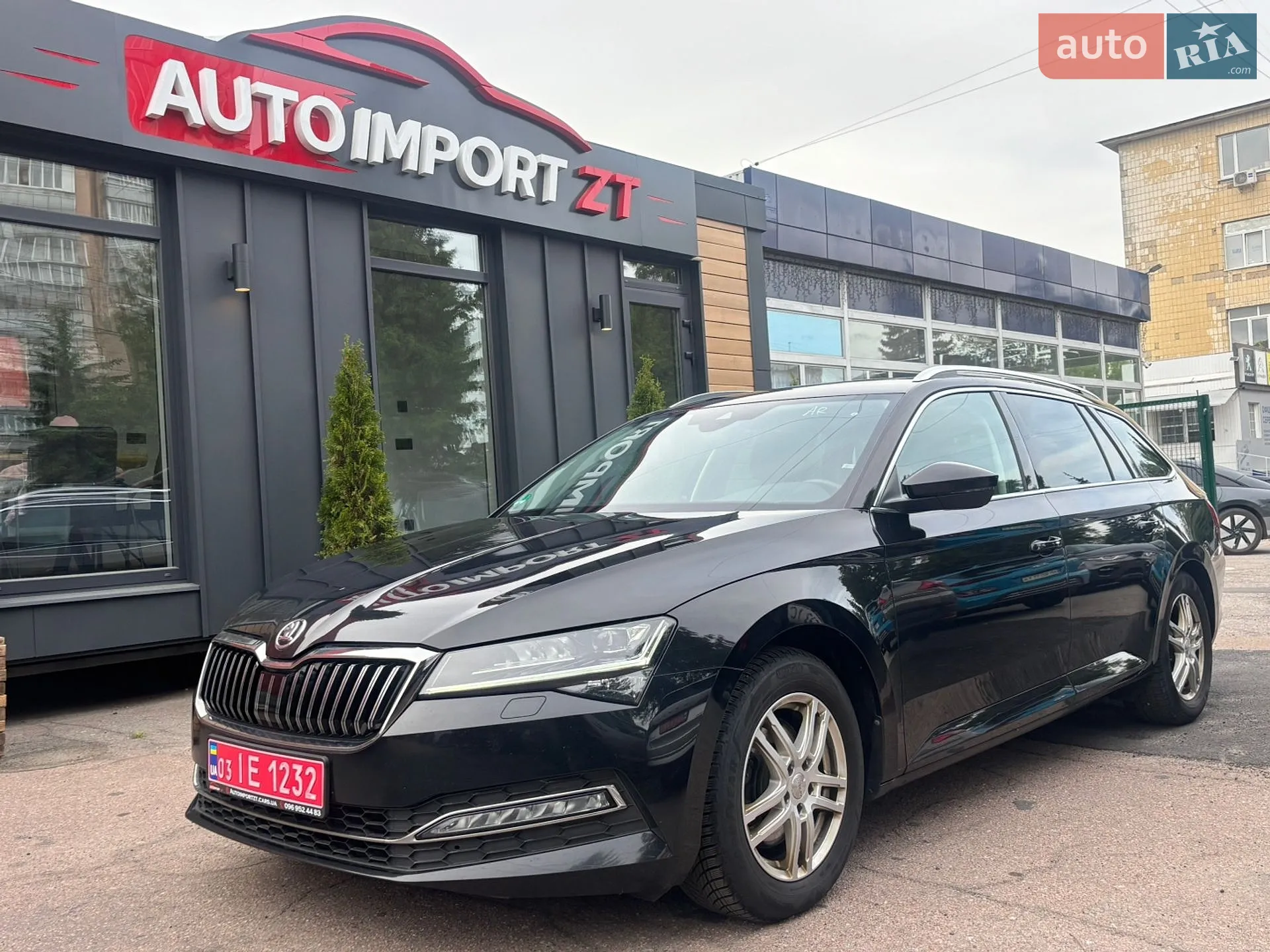 2021 Skoda Superb - фото 1