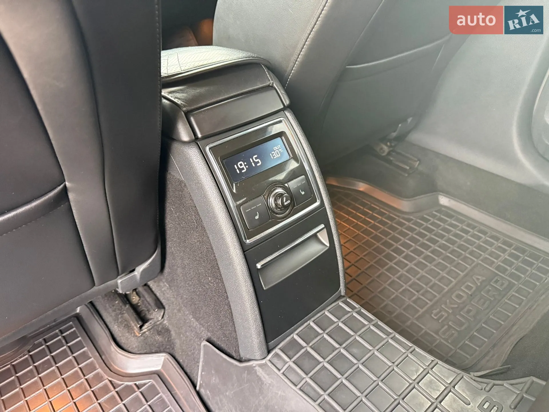 2013 Skoda Superb - мініатюра 15