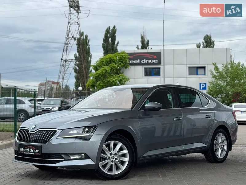 Skoda Superb 2018 VIN TMBAL4NP7JB300388 фото оголошення 14 з 43
