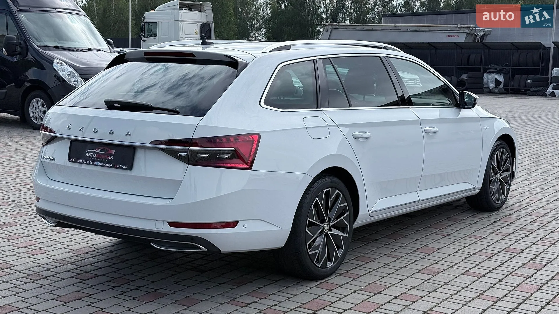 2022 Skoda Superb - мініатюра 6