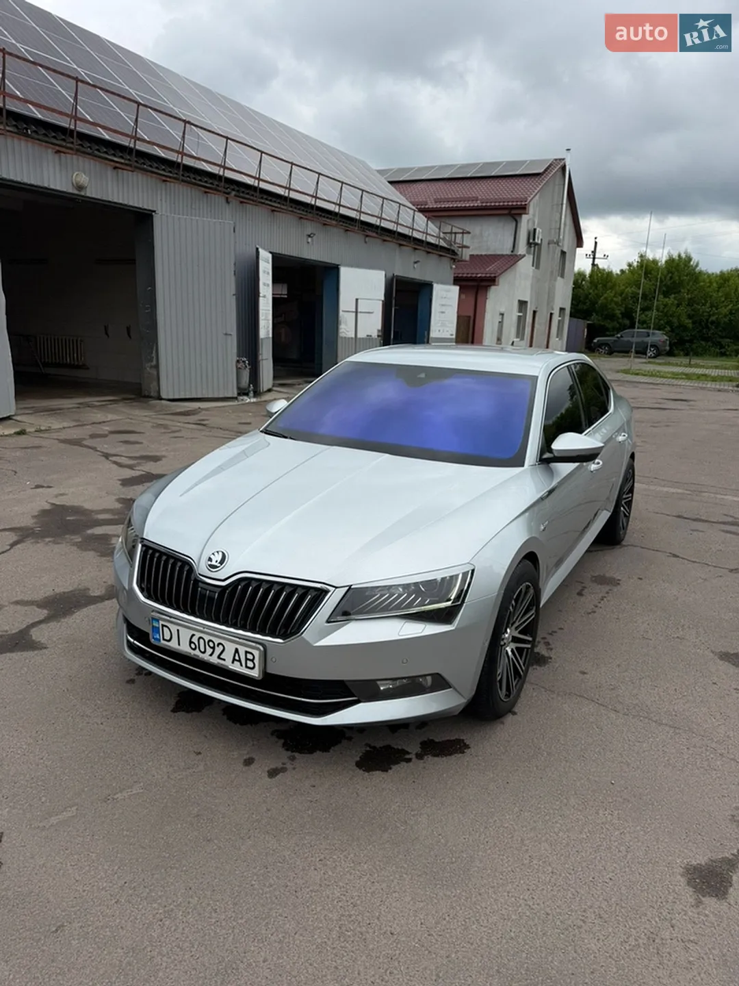 2015 Skoda Superb - мініатюра 2
