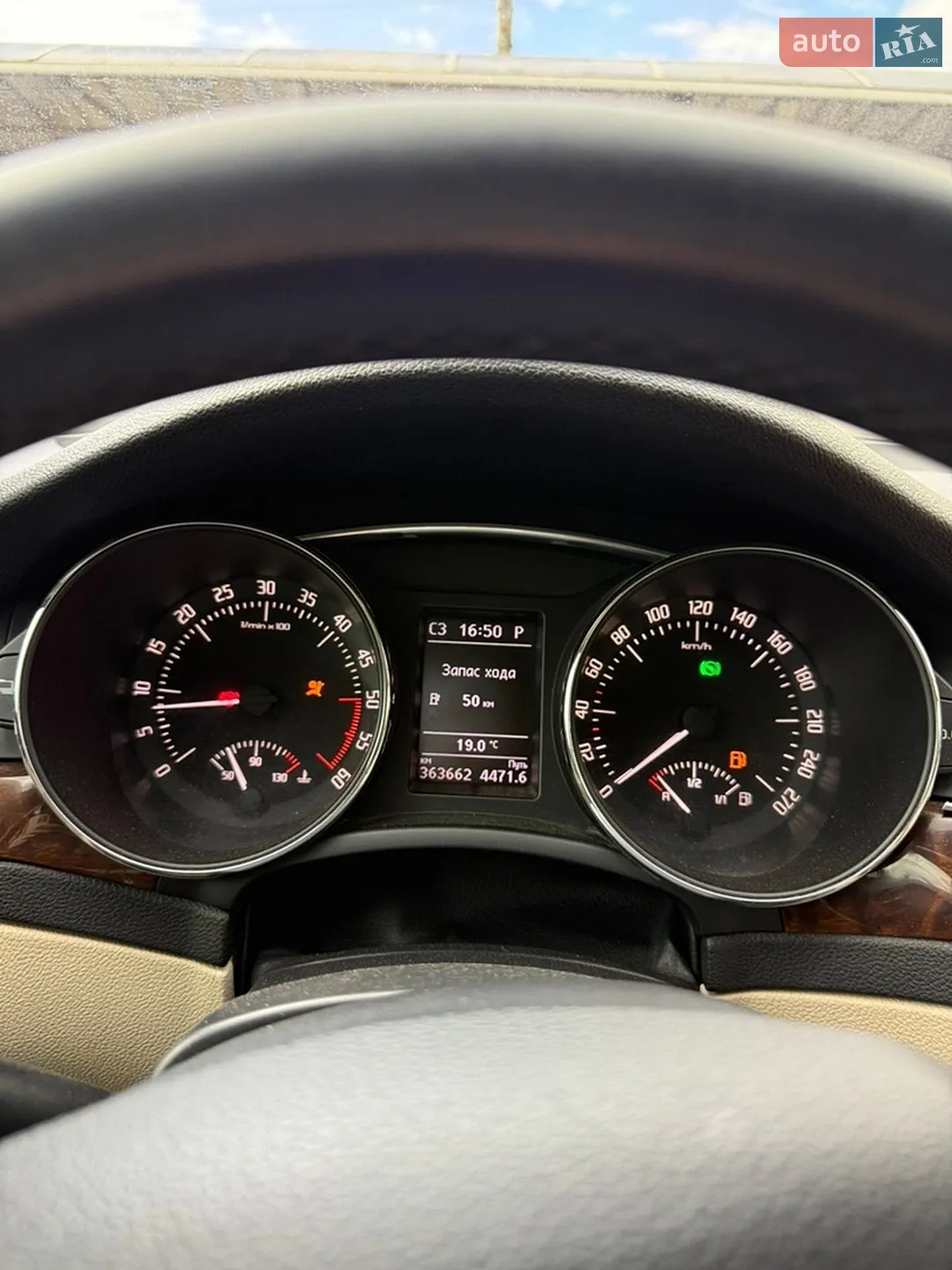 2013 Skoda Superb - мініатюра 10