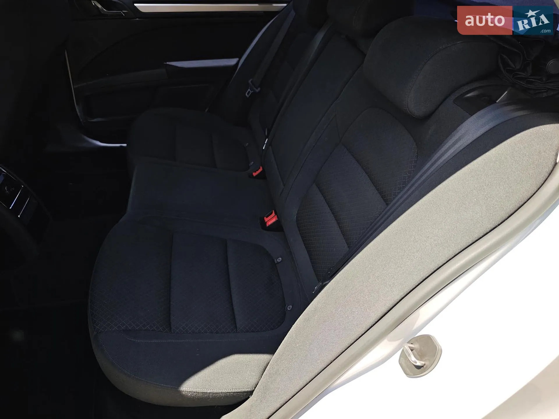 2013 Skoda Superb - мініатюра 14
