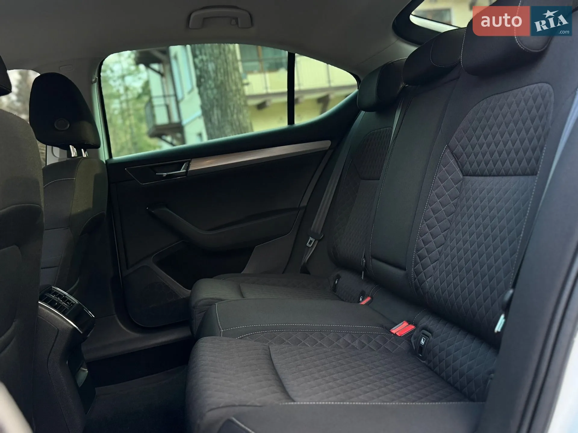 2021 Skoda Superb - мініатюра 86