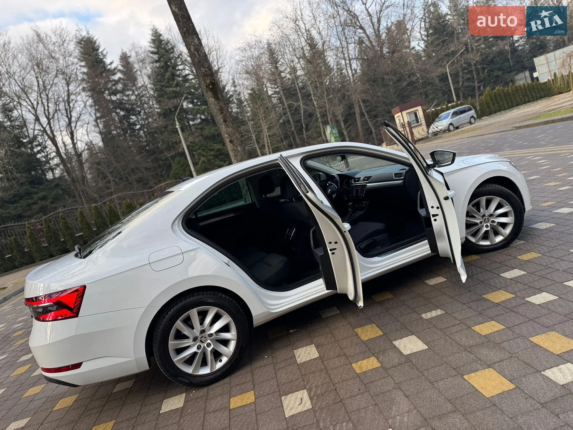 2021 Skoda Superb - мініатюра 90