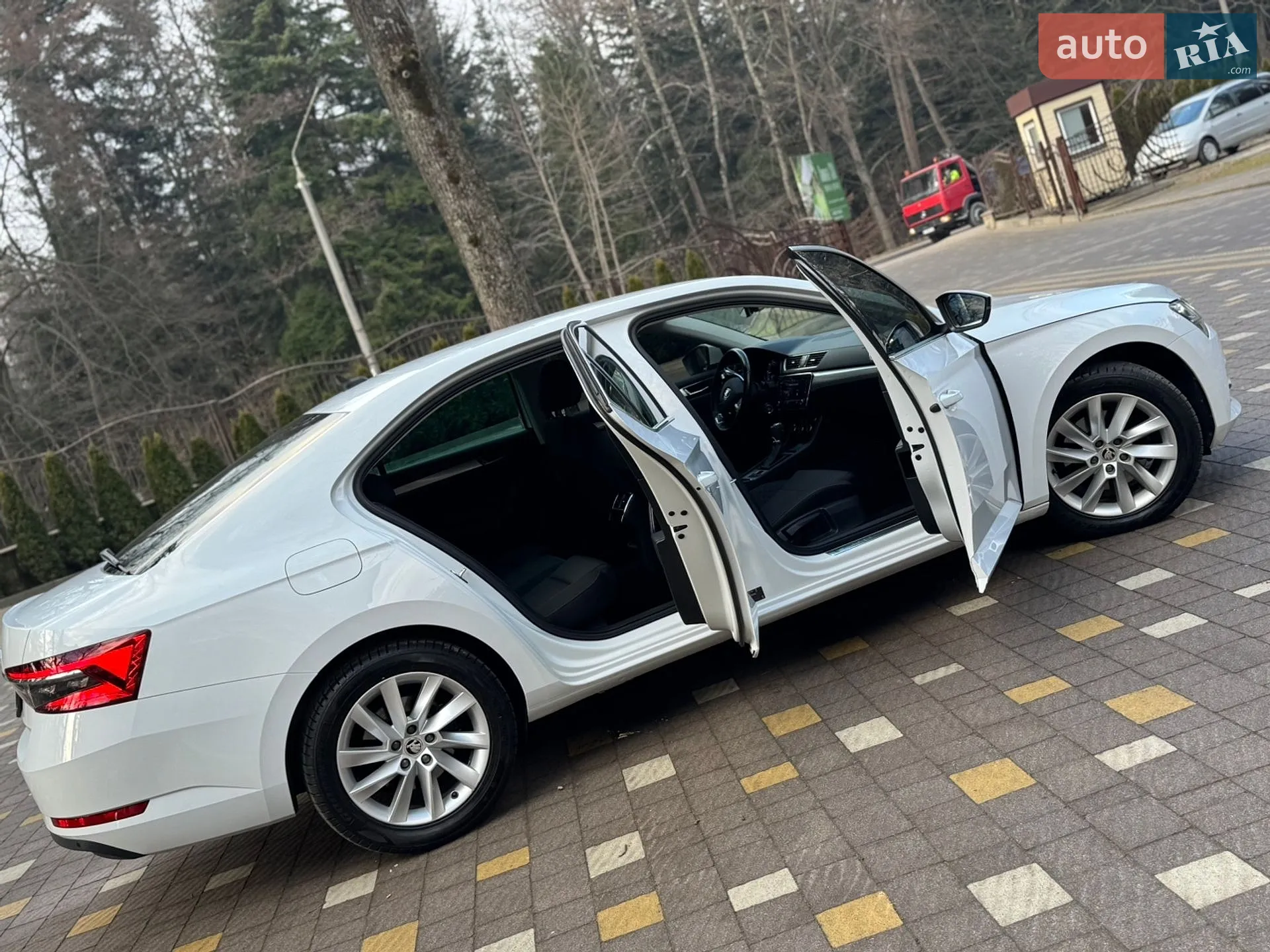 2021 Skoda Superb - мініатюра 91