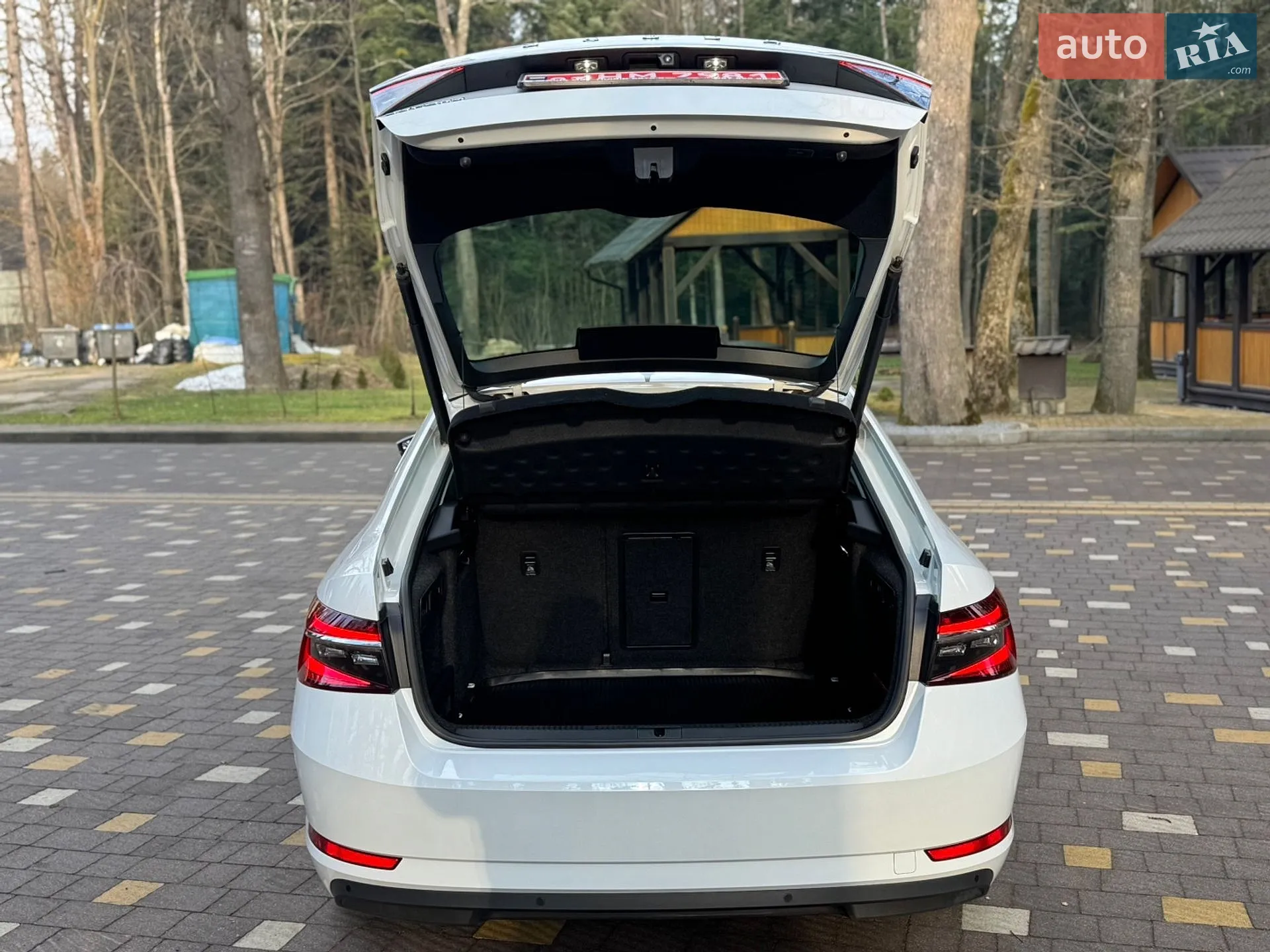 2021 Skoda Superb - мініатюра 190