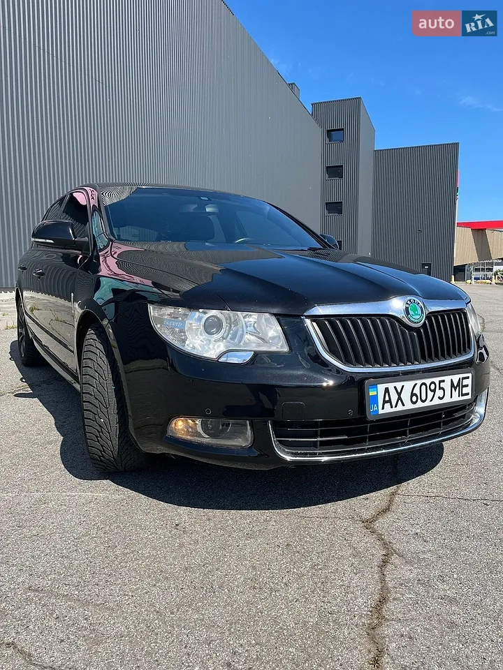 2011 Skoda Superb - мініатюра 25