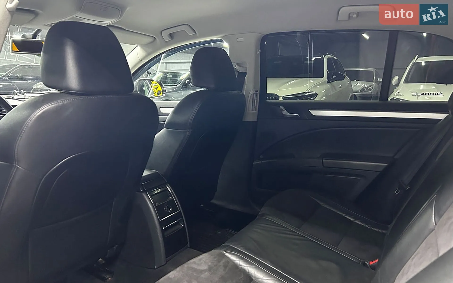 2011 Skoda Superb - мініатюра 29