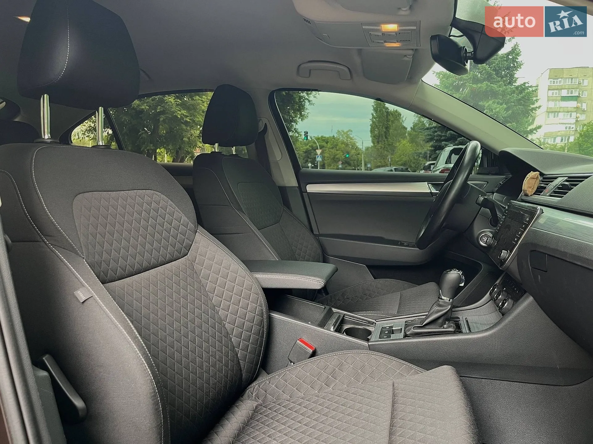 2019 Skoda Superb - мініатюра 24