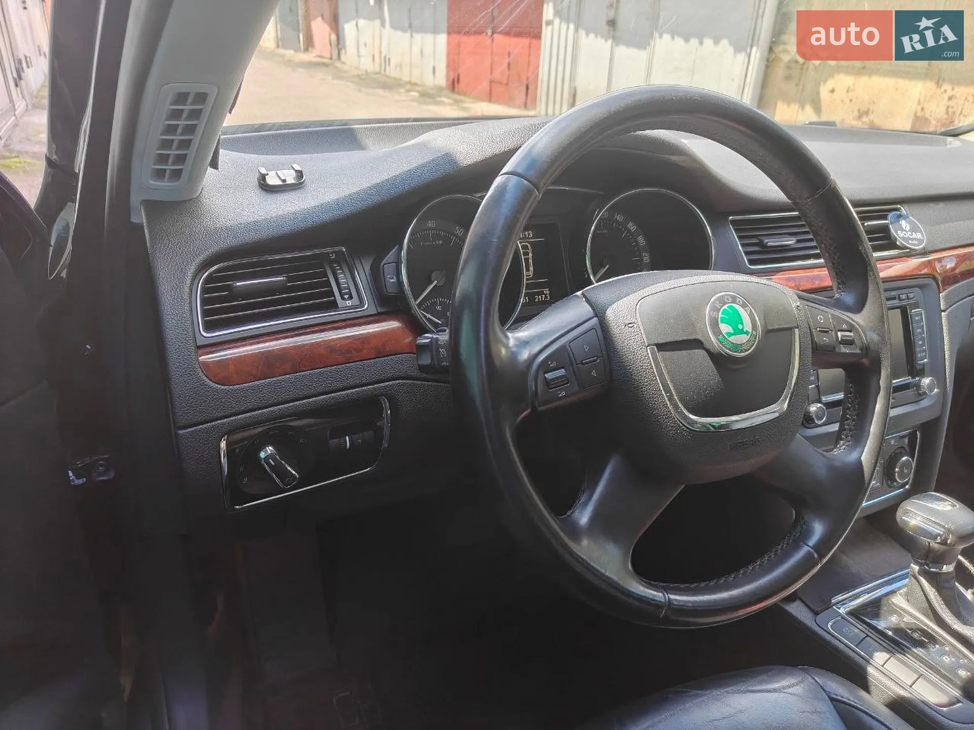 2010 Skoda Superb - мініатюра 10