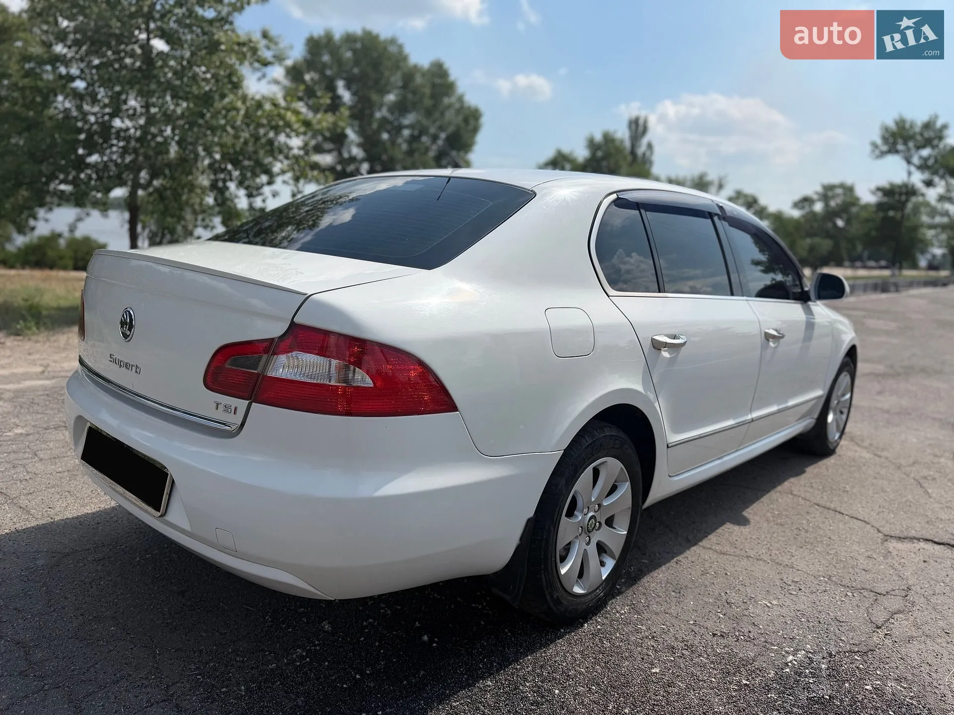 2012 Skoda Superb - мініатюра 10
