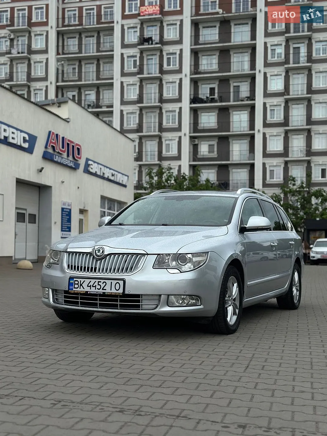2012 Skoda Superb - мініатюра 2