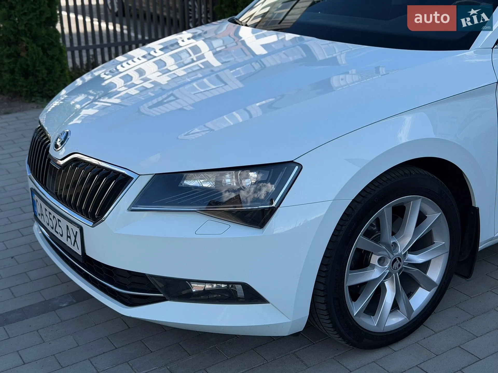 2016 Skoda Superb - мініатюра 10