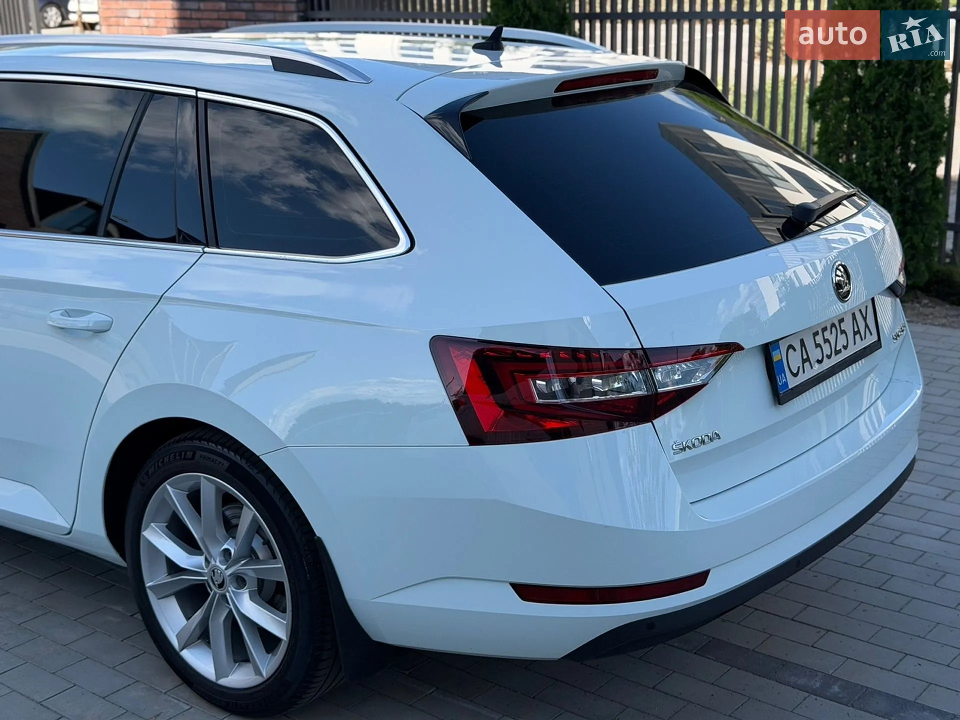 2016 Skoda Superb - мініатюра 15