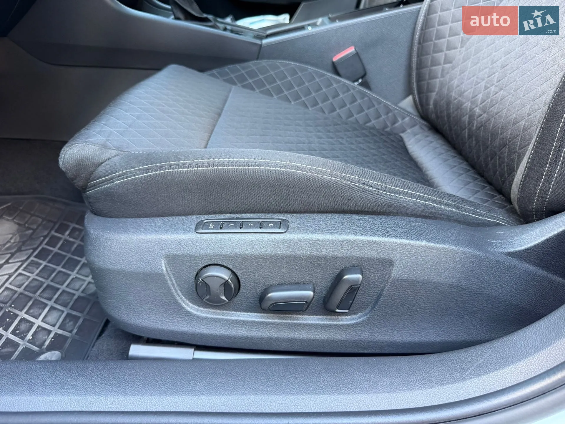 2016 Skoda Superb - мініатюра 19
