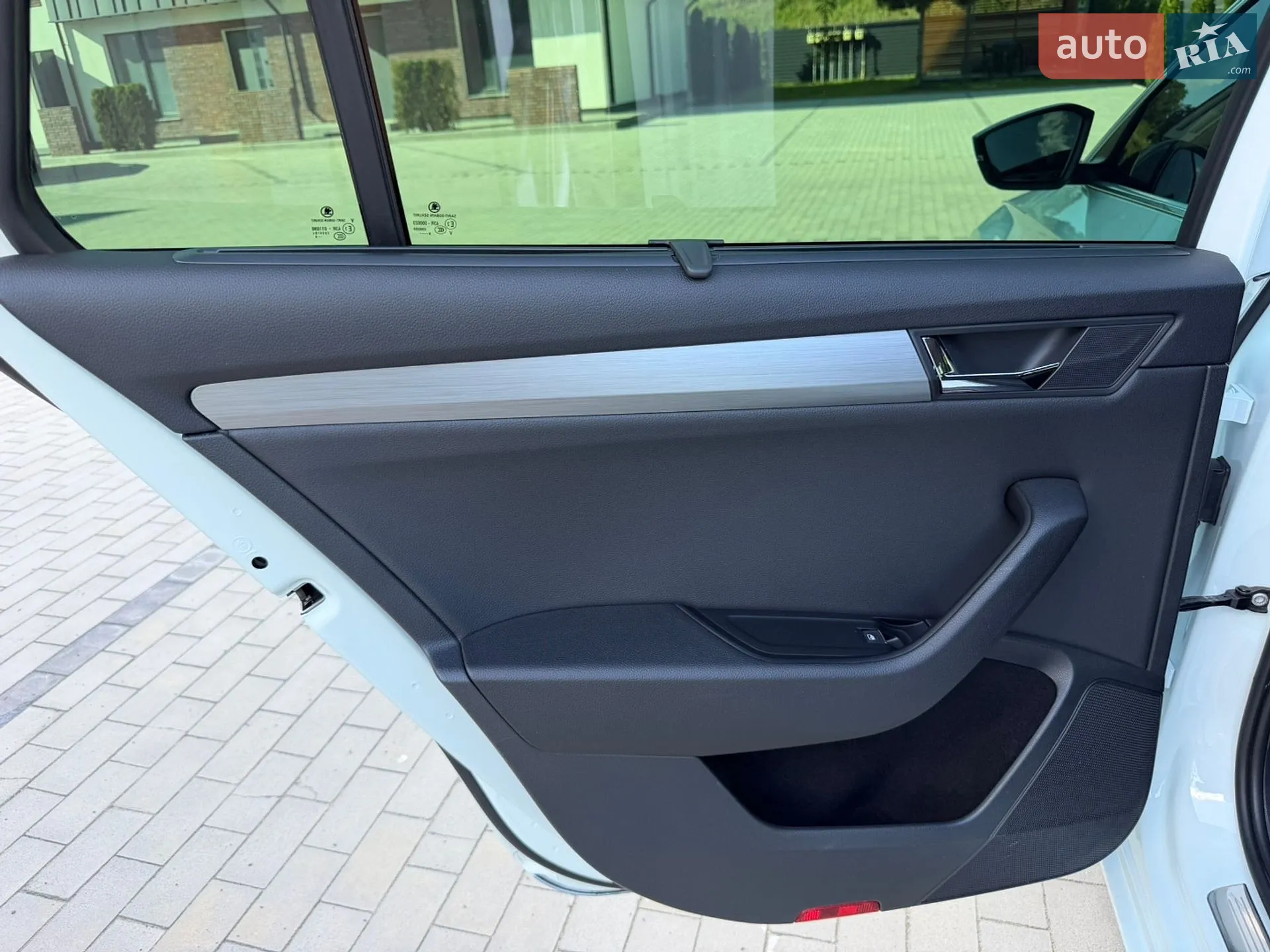 2016 Skoda Superb - мініатюра 24