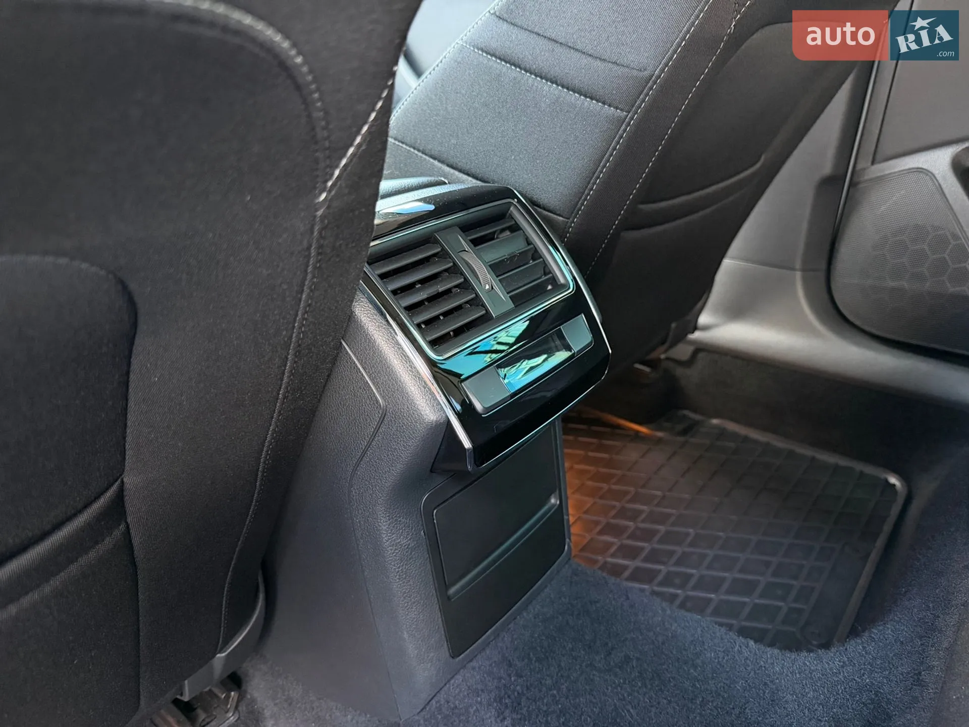2016 Skoda Superb - мініатюра 29