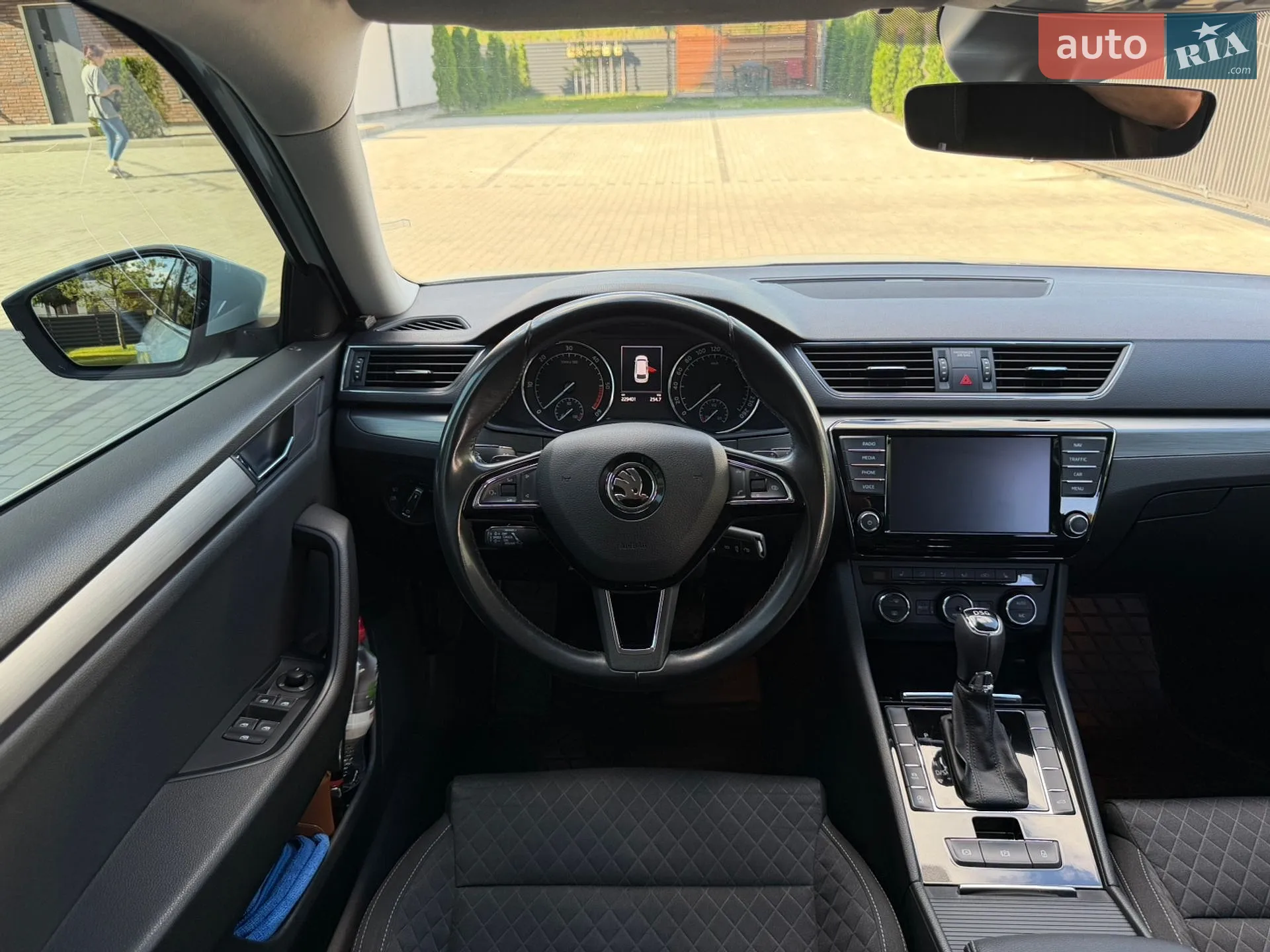 2016 Skoda Superb - мініатюра 43