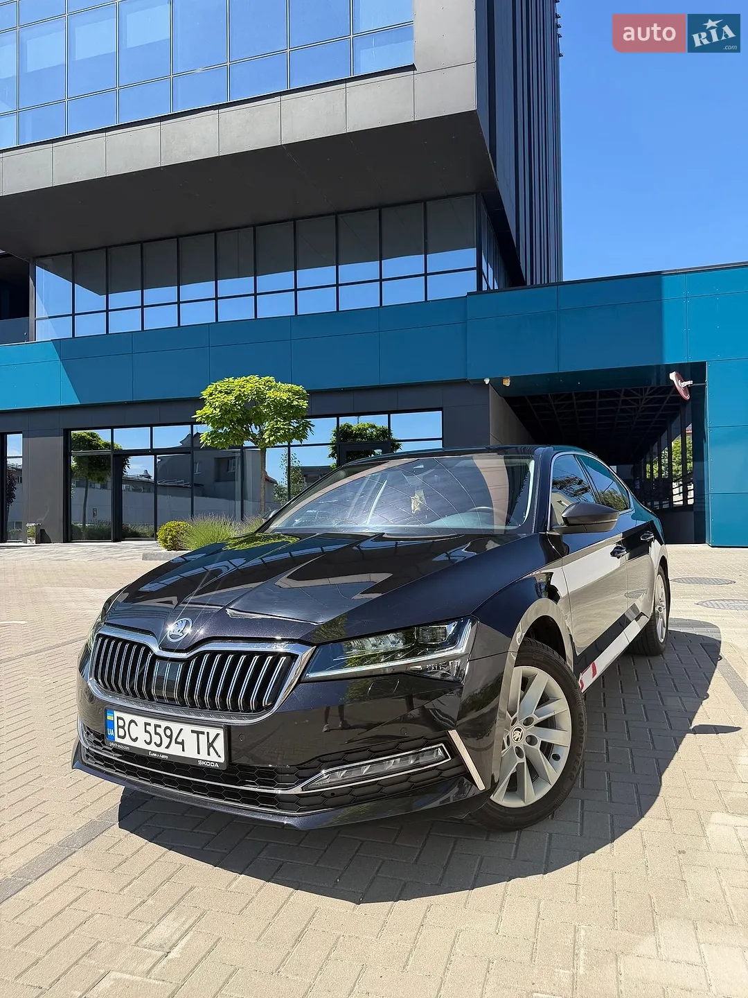 2019 Skoda Superb - фото 1