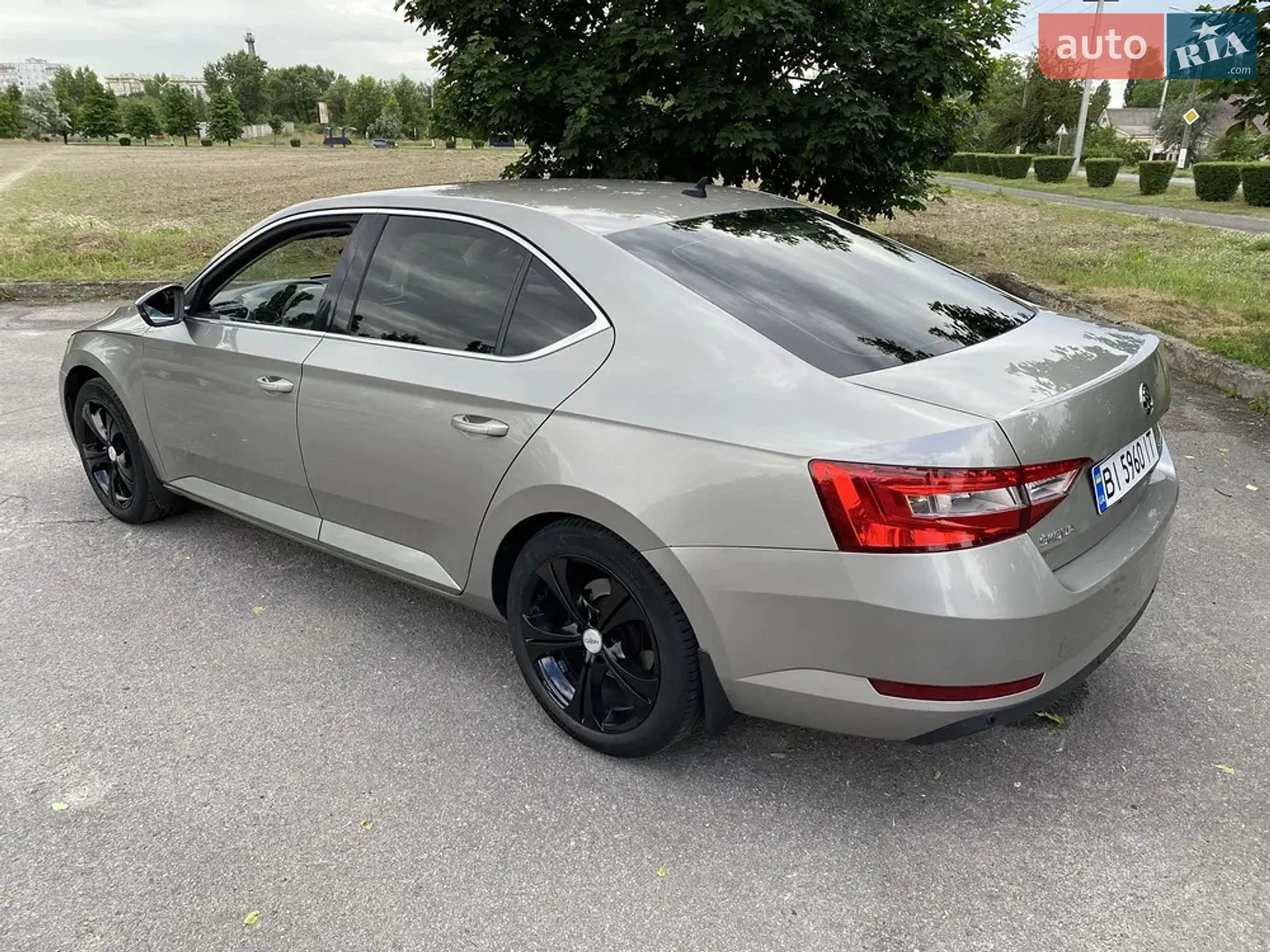 2018 Skoda Superb - мініатюра 15
