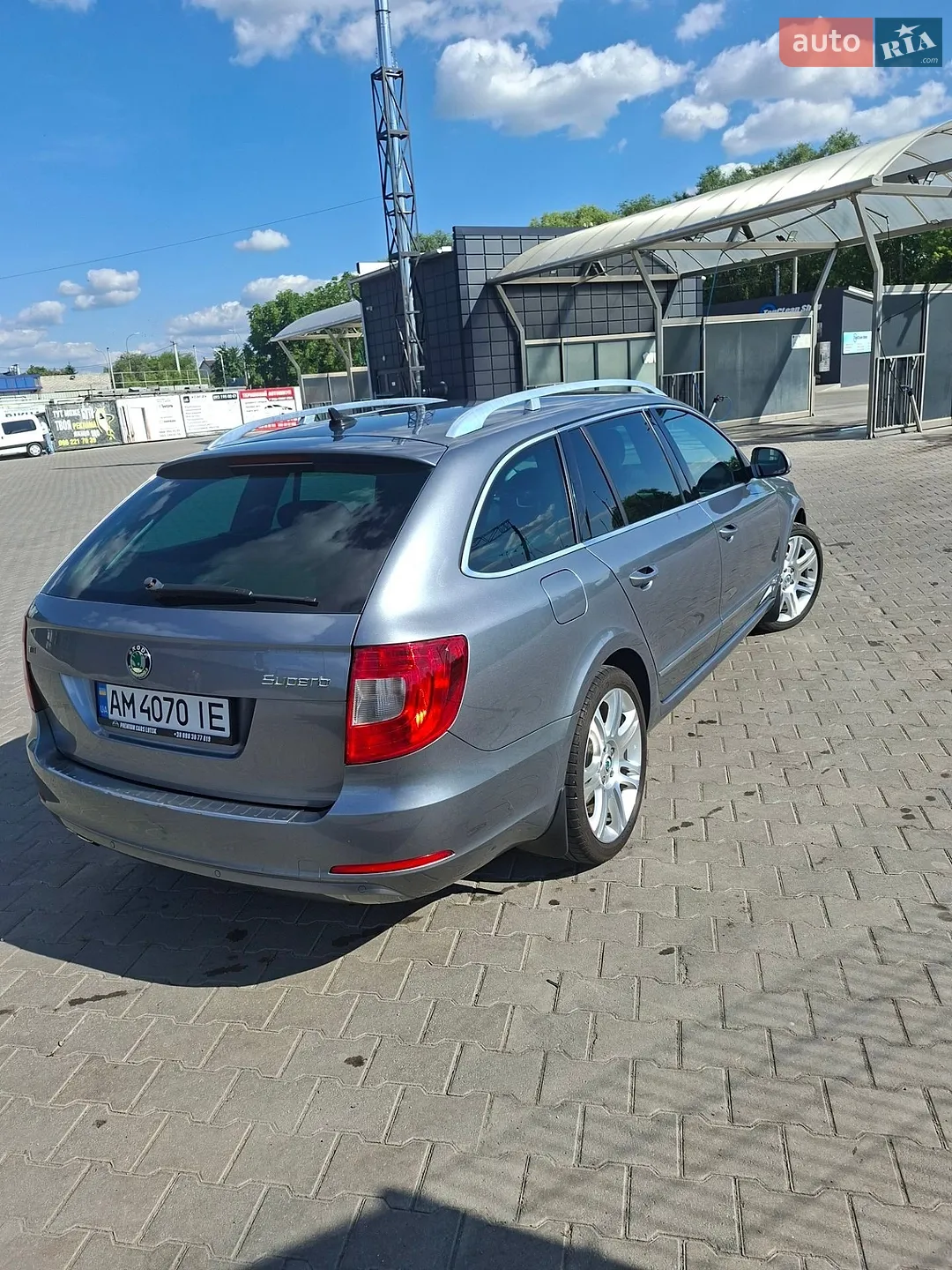 2011 Skoda Superb - мініатюра 5