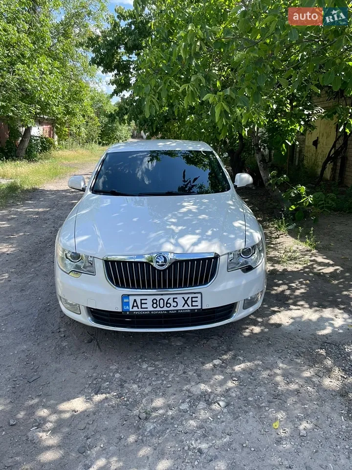 2010 Skoda Superb - мініатюра 34