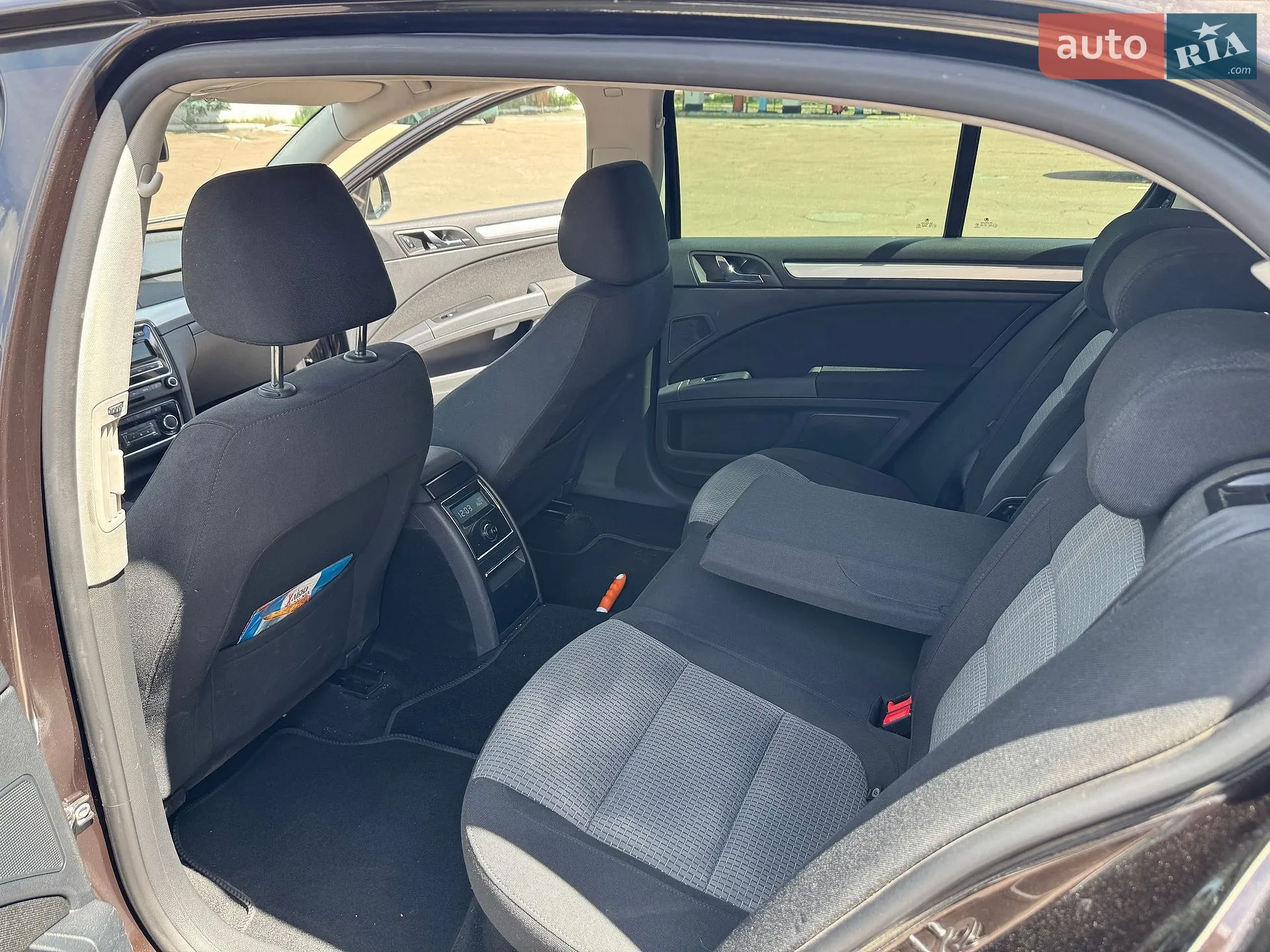 2013 Skoda Superb - мініатюра 10