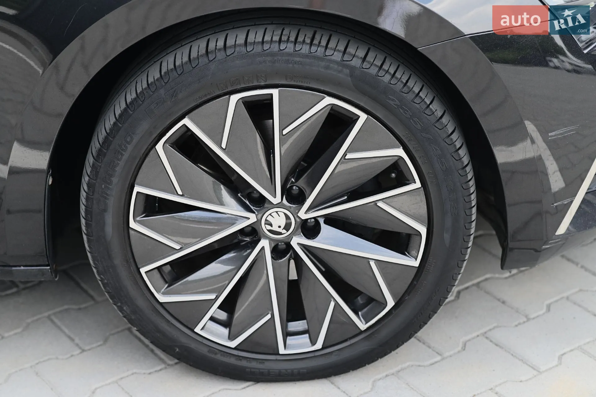 2019 Skoda Superb - мініатюра 25